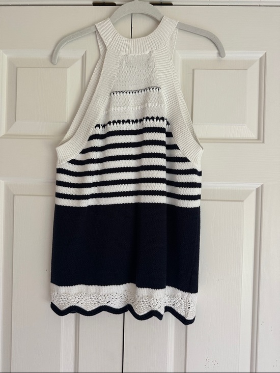 Loft Sweater Tank - Picture 2 of 4